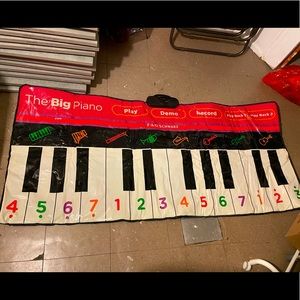 FAO Schwarz Big Piano